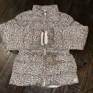 Gap Kids Girls Puffer Jacket Leopard Print Size Small Regular Zip Up fitted